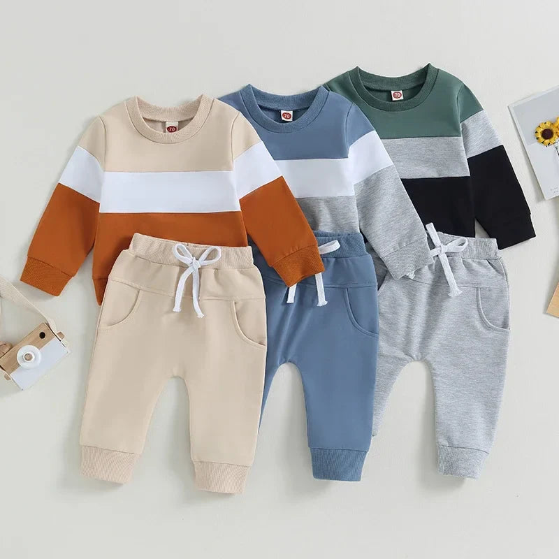 Baby autumn suit set in three colors with pullover and pants.